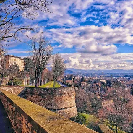 La Casa Di Ester * Bergamo
